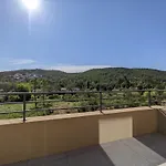ヴィラ O Bord De Avec Piscine Privee