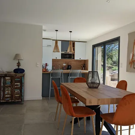 ô Bord De Avec Piscine Privée Villa