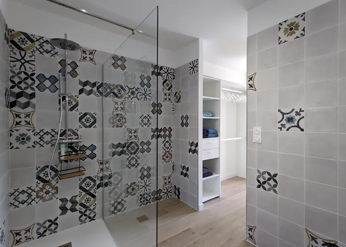 Villa ô Bord De Avec Piscine Privée *